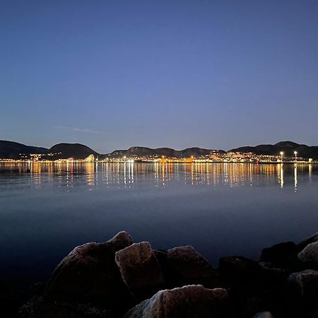 Ferienwohnung Stille Og Landlig, Men Sentrumsnaer Leilighet Namsos Exterior foto